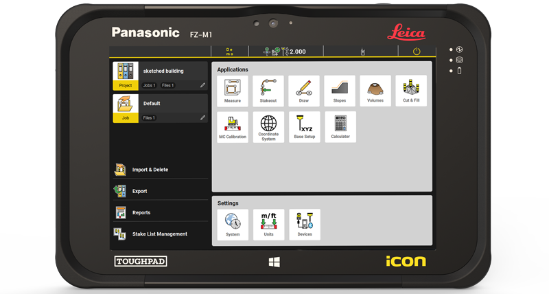 Leica iCON CC70 veldcontroller met startscherm van de iCON site-software.